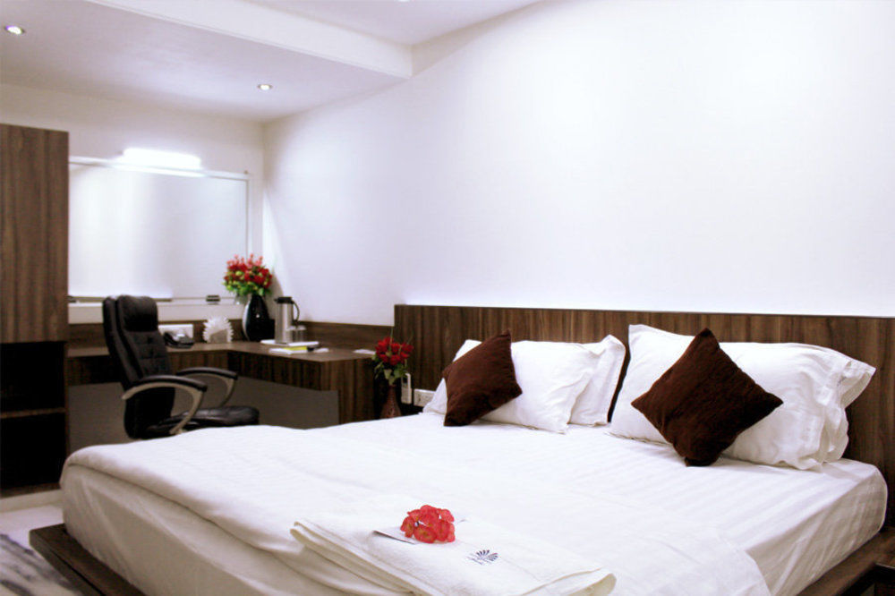 Hotel Grand Ambience Ahmedabad Luaran gambar